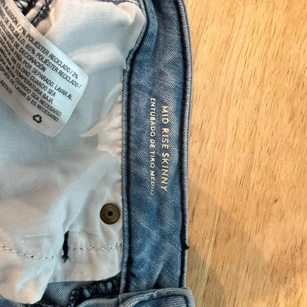 Boho Universal Thread Jeans - Picture 10 of 11